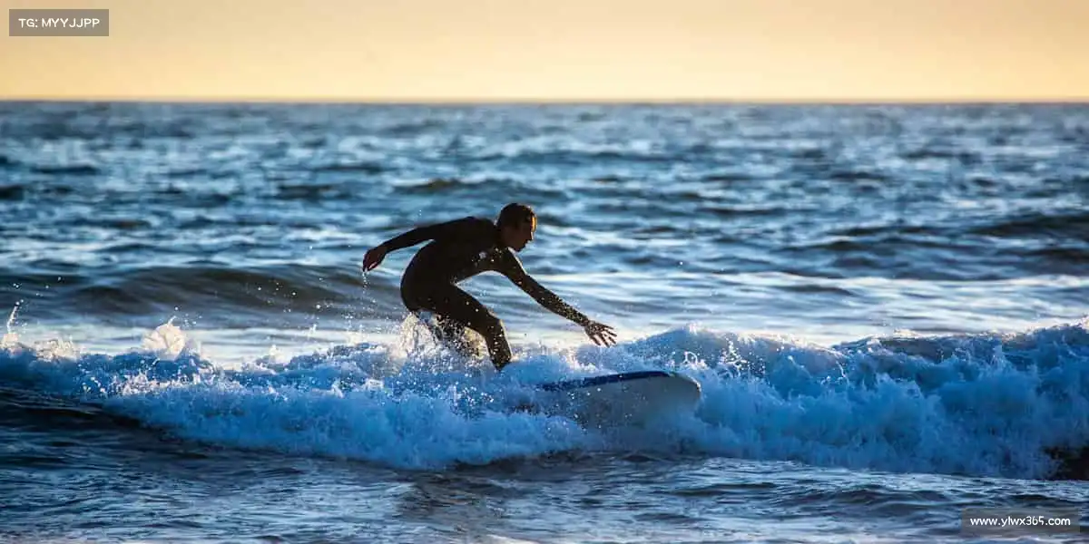 九游会第一真人——🏌️♀️⛳优雅挥杆，自信绽放！